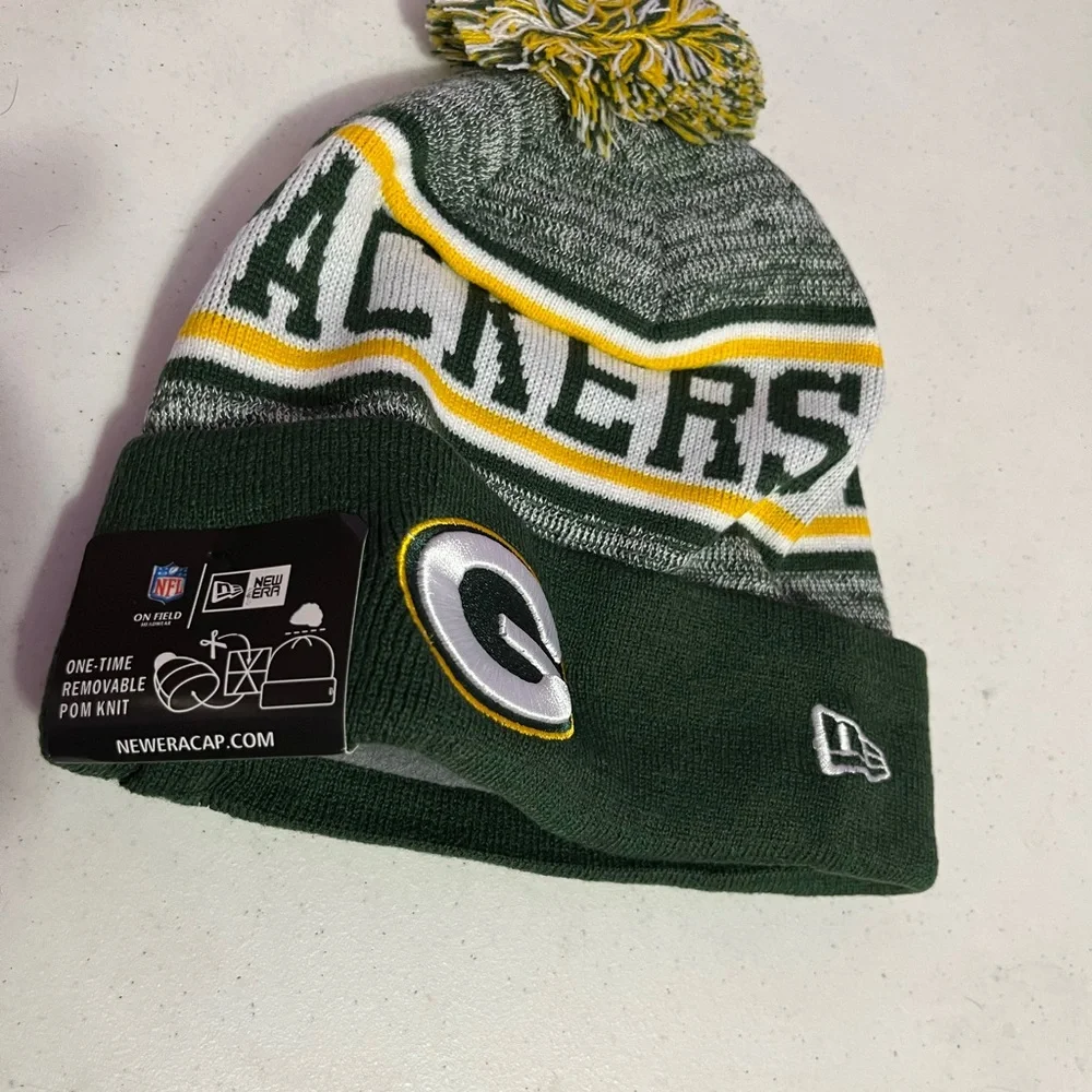 NFL New Era Authentic Collection Packers Cold Weather hat Cuffed-New